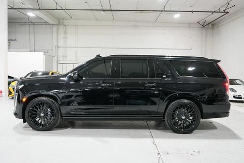 2023 Cadillac Escalade ESV Sport