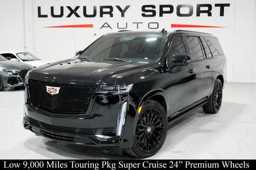 2023 Cadillac Escalade ESV Sport
