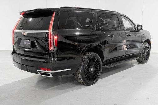 2024 Cadillac Escalade ESV Sport Platinum