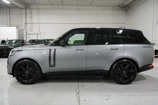 2023 Land Rover Range Rover P530 SE