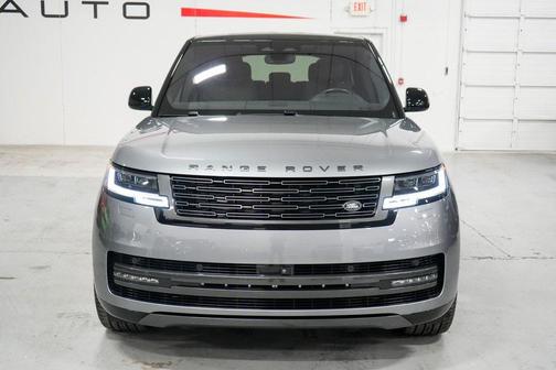 2023 Land Rover Range Rover P530 SE