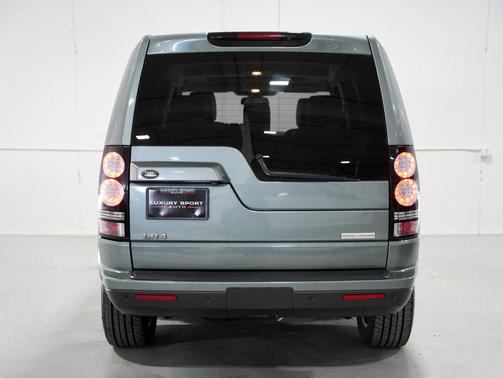 Gray 2016 Land Rover LR4 Base