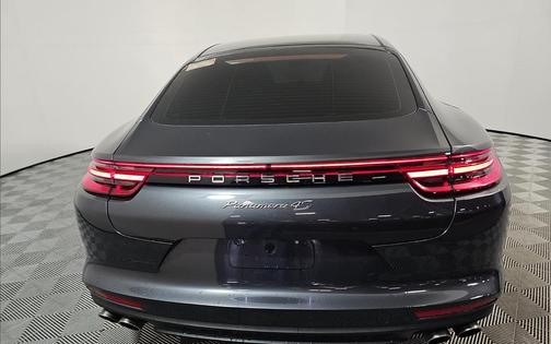 Volcano Grey Metallic 2018 Porsche Panamera 4S