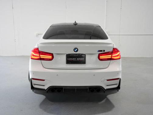 Alpine White 2018 BMW M3 Base