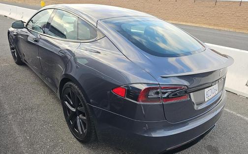 Gray 2022 Tesla Model S Plaid