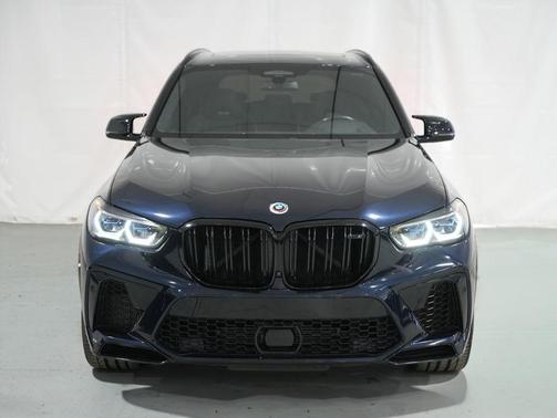 Carbon Black Metallic 2022 BMW X5 M Base