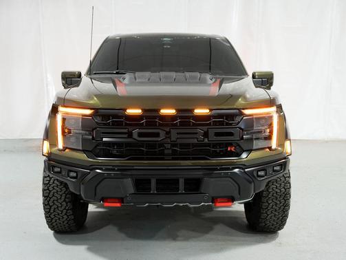 Shelter Green 2025 Ford F-150 Raptor