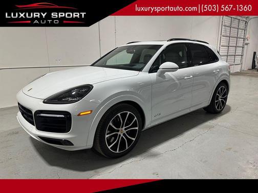 2023 Porsche Cayenne GTS