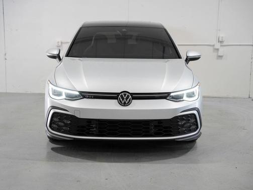 2022 Volkswagen Golf GTI 2.0T SE DSG