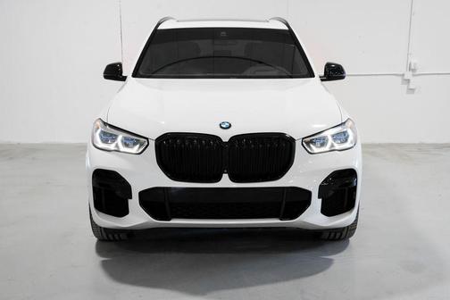 2022 BMW X5 M50i