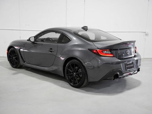 2024 Toyota GR86 Premium