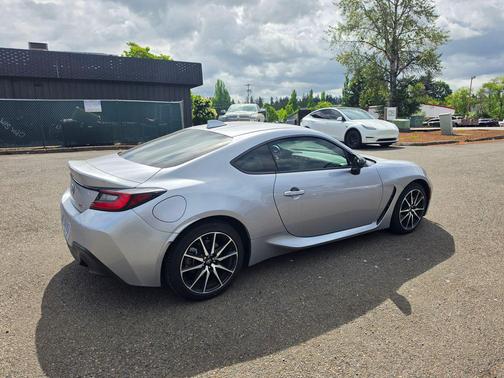 Steel 2022 Toyota GR86 Base