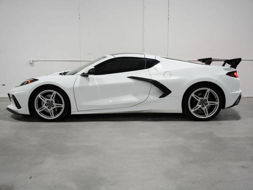 2020 Chevrolet Corvette Stingray w/3LT