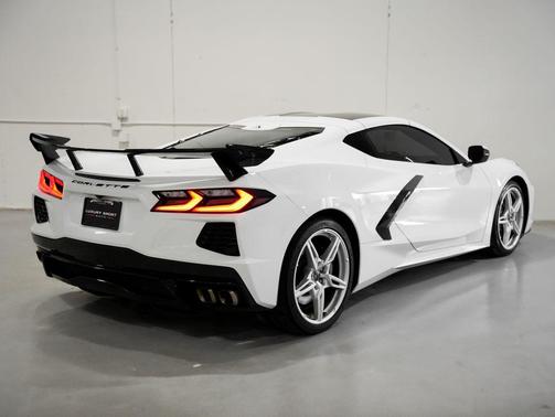 2020 Chevrolet Corvette Stingray w/3LT