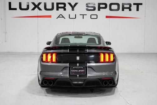 2018 Ford Shelby GT350 Base