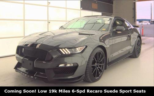 2018 Ford Shelby GT350 Base