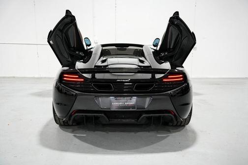 2015 McLaren 650S Base
