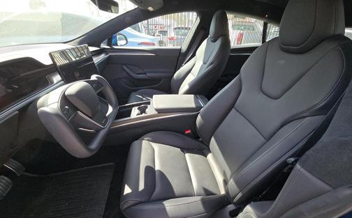 2022 Tesla Model S Plaid