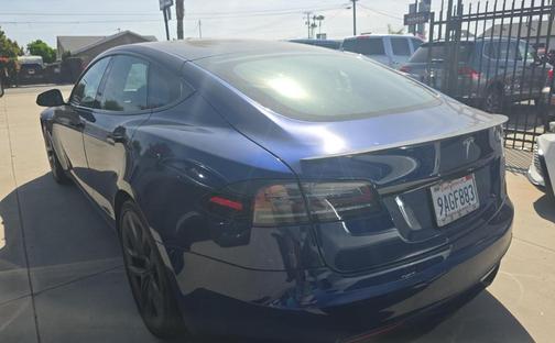 2022 Tesla Model S Plaid