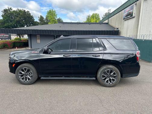 Black 2022 Chevrolet Tahoe 4WD Z71