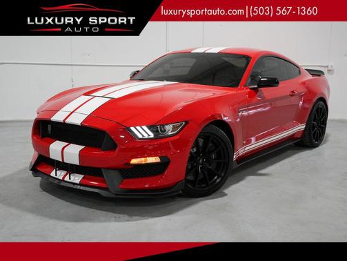 2017 Ford Shelby GT350 Base