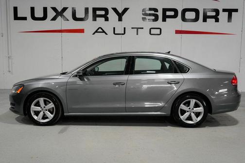 2015 Volkswagen Passat 1.8T Auto SE