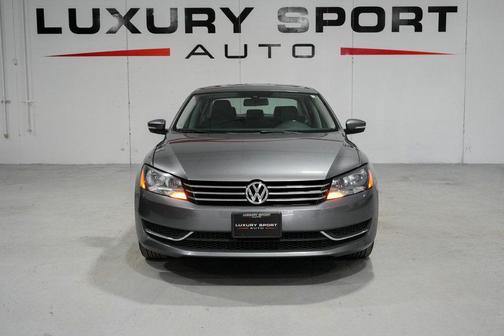 2015 Volkswagen Passat 1.8T Auto SE