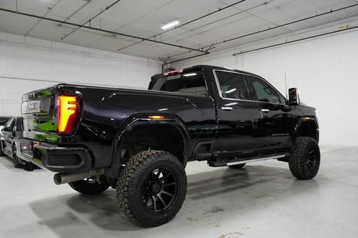 2024 GMC Sierra 2500 Denali