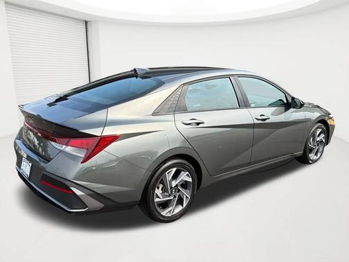 Amazon Gray 2025 Hyundai ELANTRA Sport