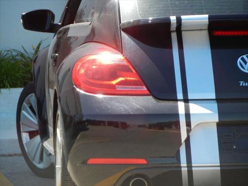 2013 Volkswagen Beetle 2.0T Turbo