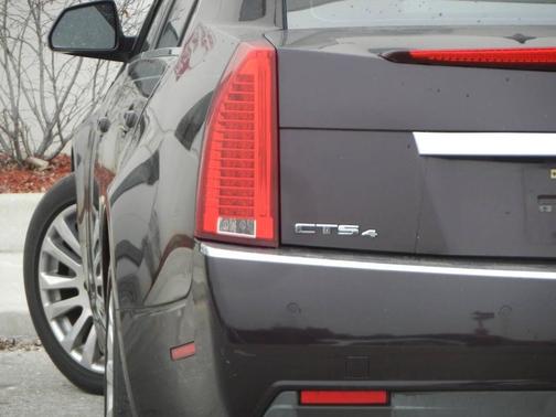 2010 Cadillac CTS Premium