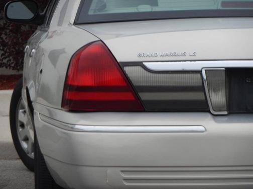 Silver Birch Clearcoat Metallic 2008 Mercury Grand Marquis LS