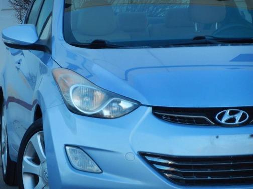2013 Hyundai ELANTRA Limited