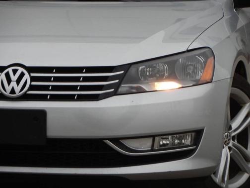 2013 Volkswagen Passat 3.6 SE