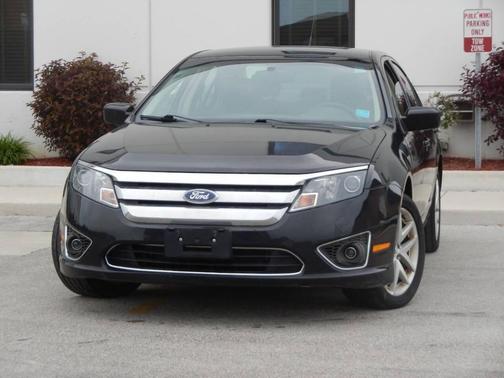 Black 2011 Ford Fusion SEL