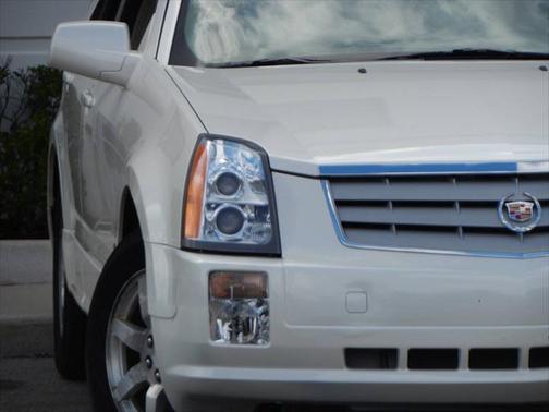 2006 Cadillac SRX V6