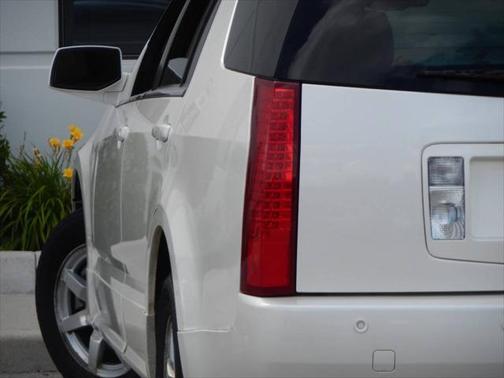 2006 Cadillac SRX V6
