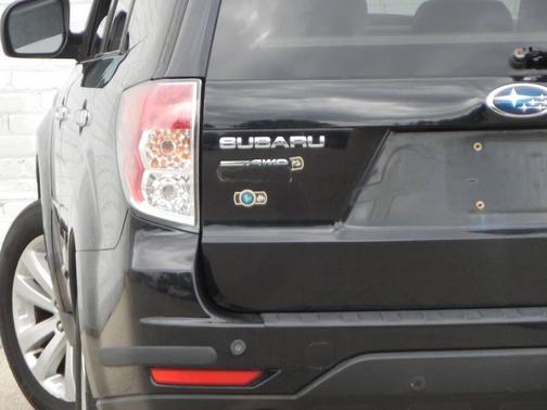 2011 Subaru Forester 2.5 X Premium