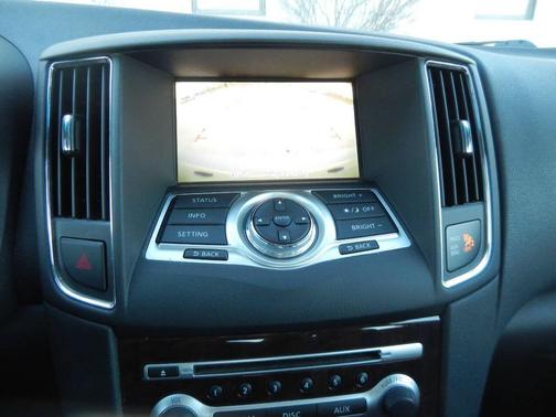 2011 Nissan Maxima SV