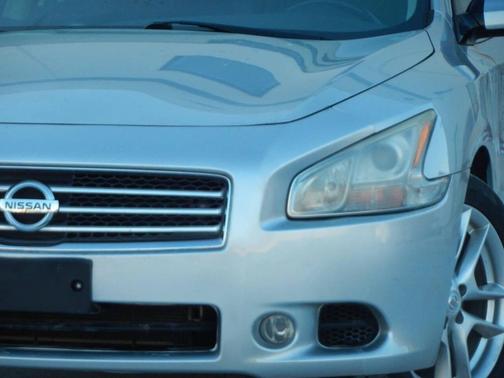 2011 Nissan Maxima SV