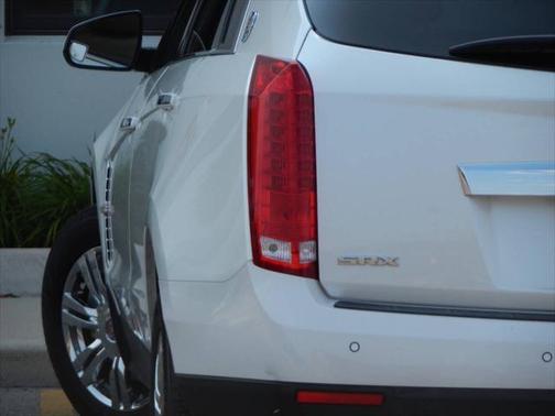 2011 Cadillac SRX Luxury Collection