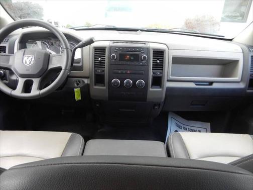 2009 Dodge Ram 1500 ST Quad Cab