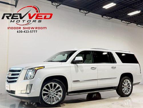 2019 Cadillac Escalade ESV Luxury