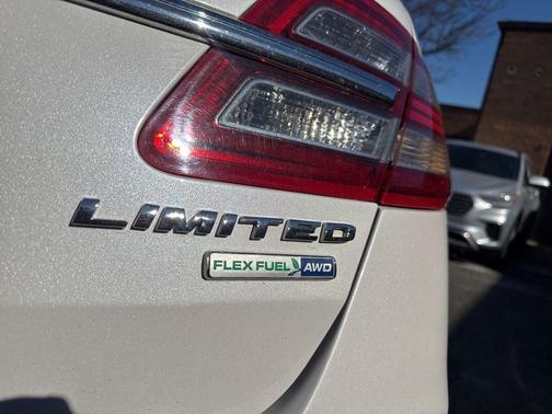 2013 Ford Taurus Limited