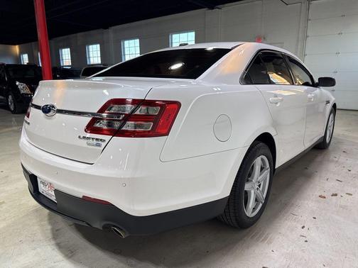 2013 Ford Taurus Limited