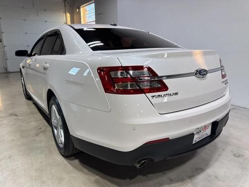 2013 Ford Taurus Limited