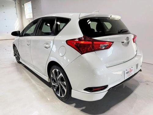 2017 Toyota Corolla iM Base