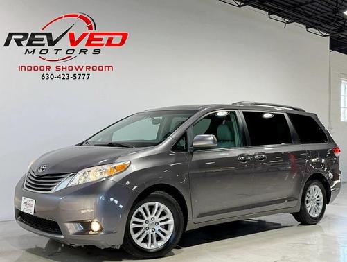 2012 Toyota Sienna XLE