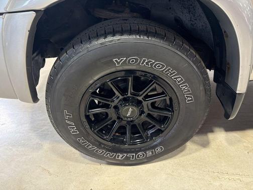 Phantom Gray Pearl 2004 Toyota Tundra SR5