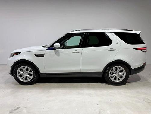 2017 Land Rover Discovery SE